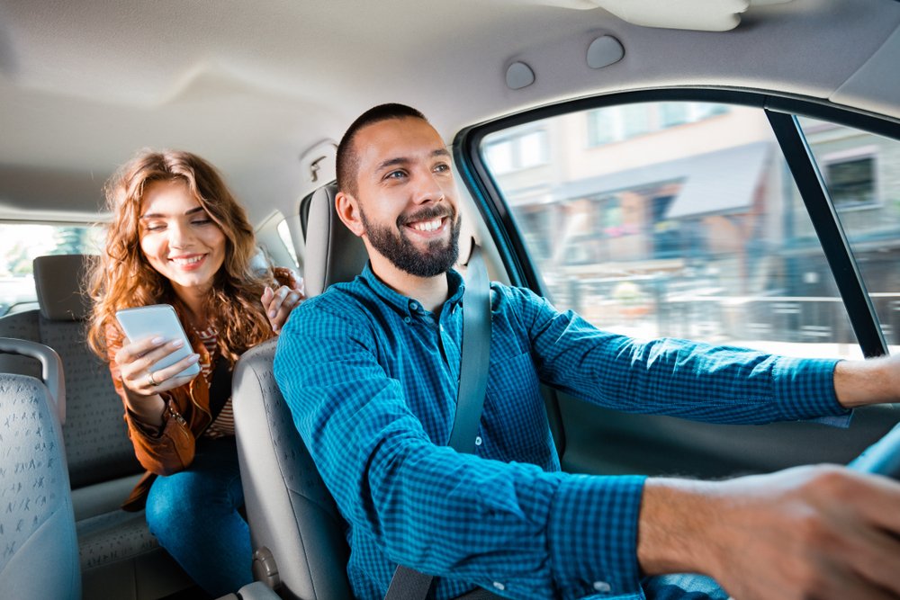 aluguel de carro para aplicativo facilita a vida dos motoristas. 